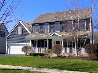 600 Yorktown Ln, Gurnee, IL 60031-5808