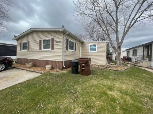 83 Candlegate Cir, Matteson, IL 60443-2144