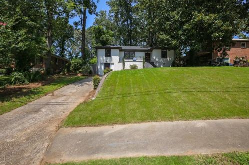 1902 Flintwood Dr, Atlanta GA  30316-4134 exterior