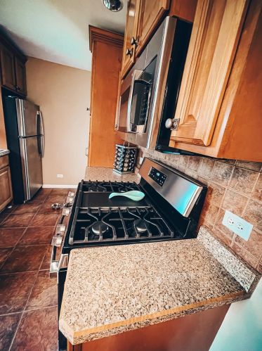 2933 98th St, Hammond IN  46322-3349 exterior