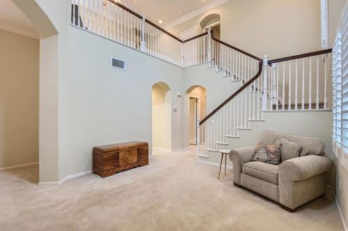 6093 Paseo Carreta, Carlsbad, CA 92009-2250