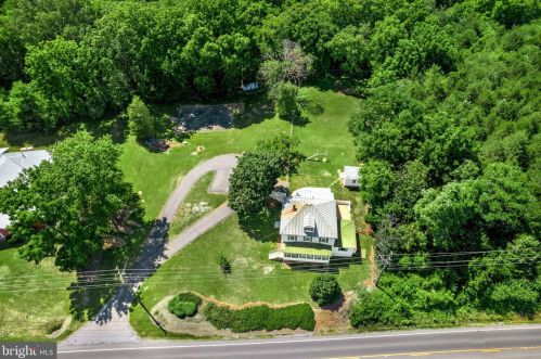 22297 Old Valley Pike, Woodstock, VA 22664-1833