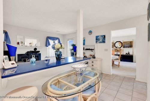 178 Old Orch Ln, Tinton Falls NJ 07712-2570 exterior