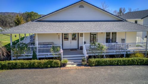3230 Rattlesnake Rd, Newcastle, CA 95658-9322