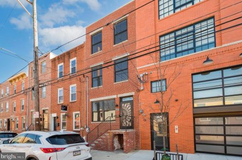 2122 Ellsworth St, Philadelphia PA  19146-2828 exterior