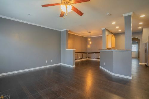 544 Ridge View Xing, Holly Springs, GA 30188-3309