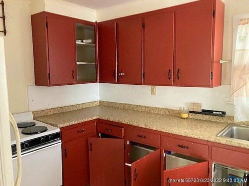 2 Lothrop St, Perkins Township, ME 04294-3421