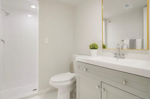 5359 Blackhawk Way, Denver CO  80239-4121 exterior