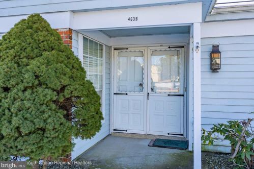 463 Chelsea Ct, Lakehurst, NJ 08759-7166