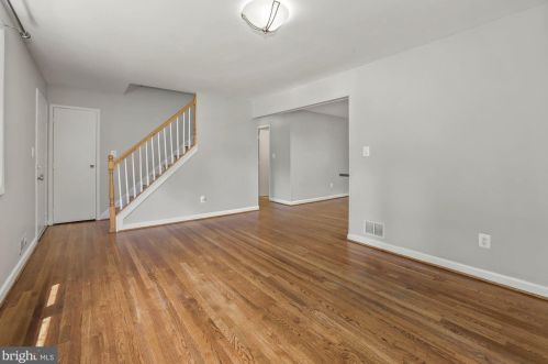 3919 Isbell St, Silver Spring MD 20906-4220 exterior