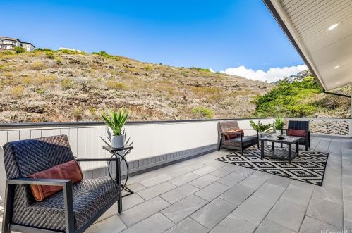 5197 Poola St, Honolulu HI  96821-1534 exterior