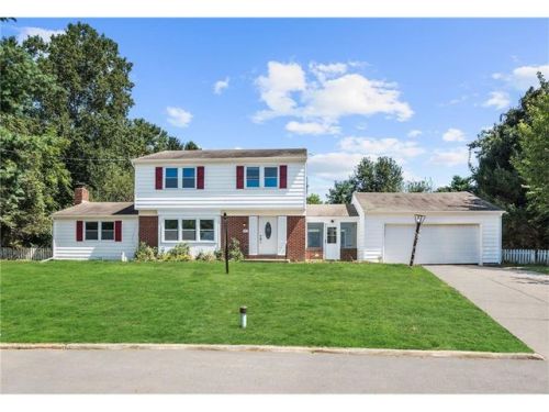 6 Sylvan View Dr, Columbus, NJ 08022-9522