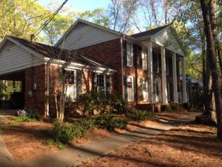 480 Ponderosa Dr, Athens, GA 30605-3324