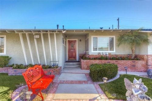 810 Westvale Dr, Anaheim, CA 92804-3039