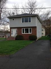 431 Hall St, Green Brook, NJ 08812-1550
