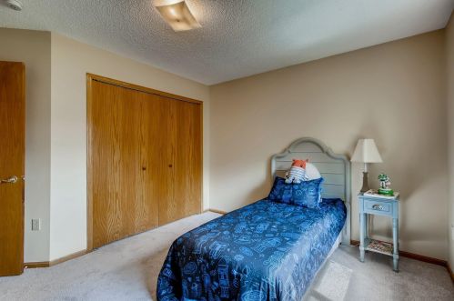 3236 Edgerton St, Saint Paul MN  55127-5032 exterior
