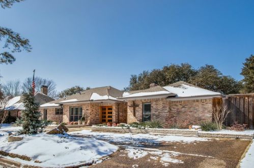 5709 Club Hill Cir, Dallas, TX 75248-1101