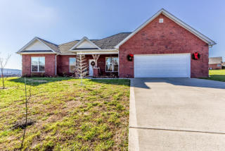 1415 Caleb Trl, Greenback, TN 37742-3448