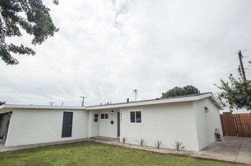 10021 Perdido St, Anaheim CA  92804-5344 exterior