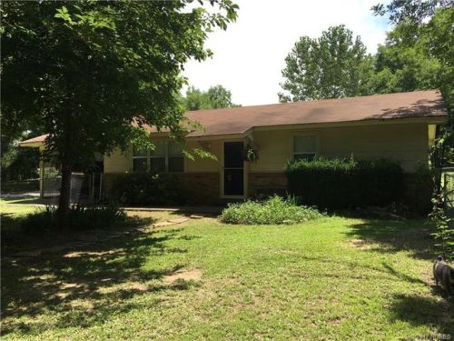 107 Zinc St, Poteau, OK 74953-3167