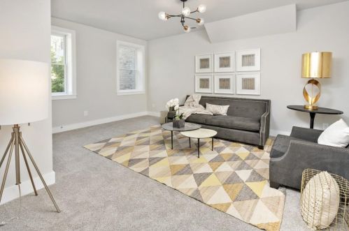 4007 Haverhill Dr, Atlanta GA  30342-3881 exterior