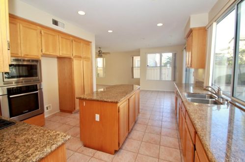 7 Figaro, Irvine CA  92606-0607 exterior