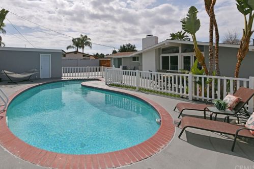 926 Agate St, Anaheim CA  92804-4421 exterior
