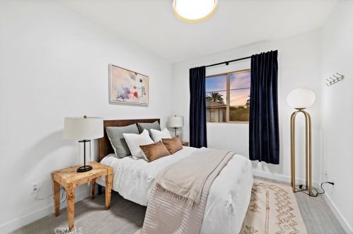 85 Sanctuary, Irvine CA  92620-3425 exterior