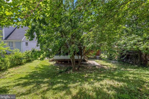 3919 Isbell St, Silver Spring MD 20906-4220 exterior