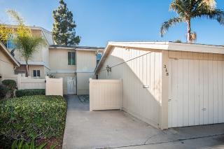 318 Countrywood Ln, Encinitas, CA 92024-3135