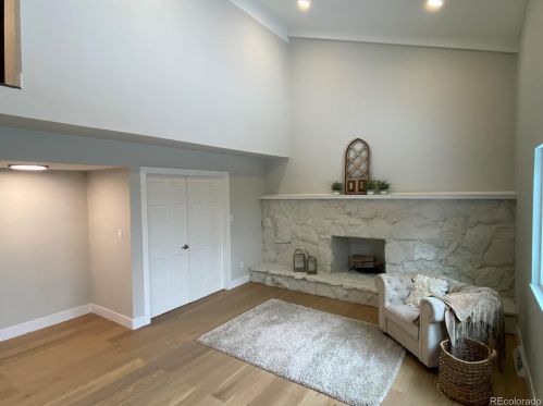 6244 Niagara Way, Englewood CO  80111-4454 exterior