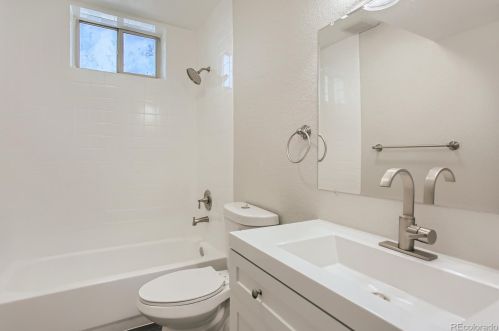 46 Xavier St, Denver CO  80219-1027 exterior