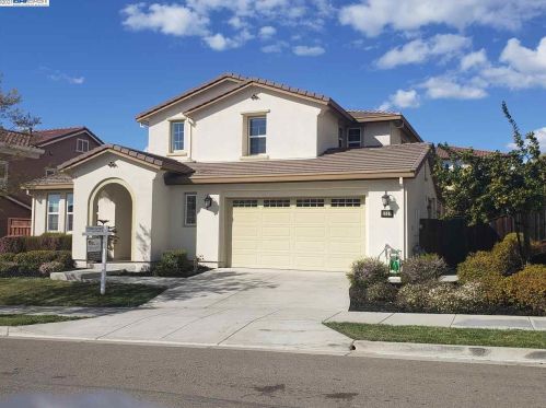 2521 Valentano Dr, Pleasanton, CA 94568-3243