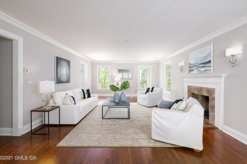 279 Middle Patent Rd, Greenwich CT  06831-2809 exterior