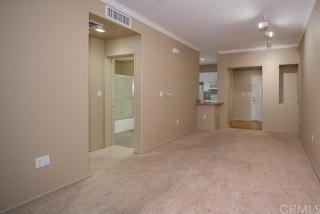 2134 Watermarke Pl, Irvine CA  92612-7691 exterior