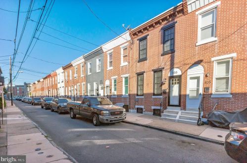 833 Livingston St, Philadelphia PA 19134-5319 exterior