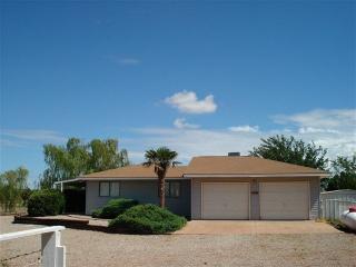25 Greenfield Rd, Alamogordo, NM 88310-9109
