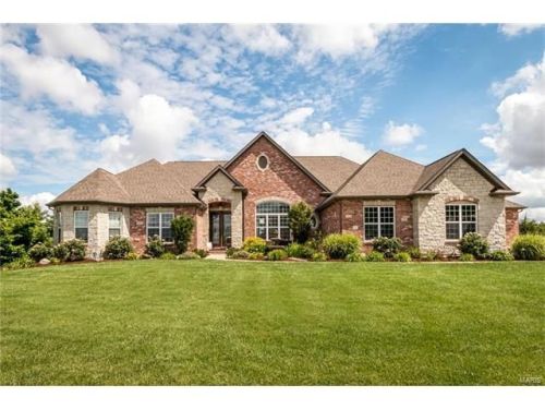 421 Brellinger, Columbia, IL 62236-2855