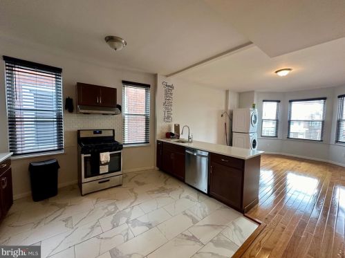 5029 Chestnut St, Philadelphia, PA 19139-3530