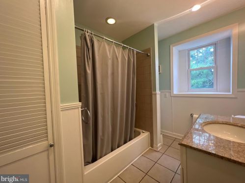 2431 56 St, Philadelphia PA  19143-5344 exterior