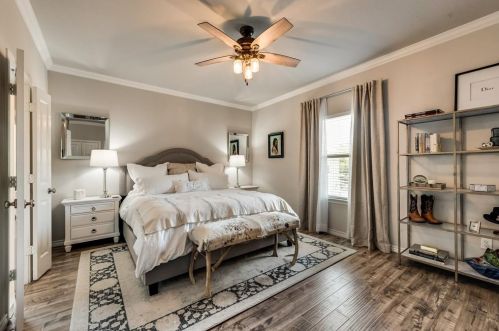 5037 Byers Ave, Fort Worth TX  76107-4129 exterior