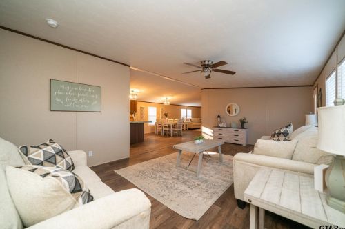 2396 Blocker Rd, Marshall TX 75672-3720 exterior