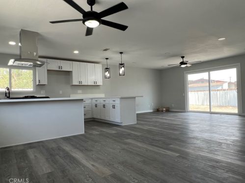 82379 Mountain View Ave, Indio, CA 92201-2185