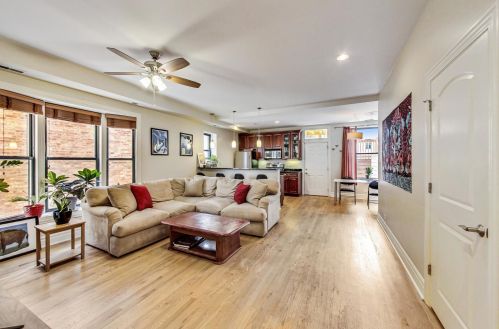 4806 Kenmore Ave, Chicago, IL 60640-3738