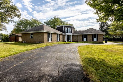 6780 Bluebird Dr, Orient, OH 43146-9211