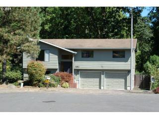 1811 Leo Ln, Newberg, OR 97132-1540