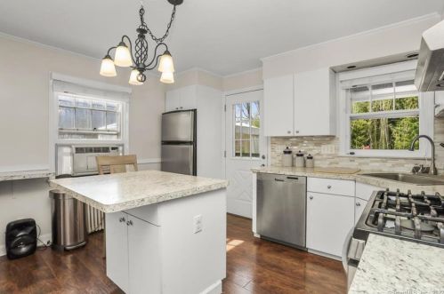 99 Monica Rd, Greenwich CT  06831-5024 exterior