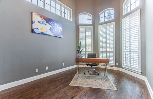 6911 Cyn Mdw Dr, Garland TX  75048-3050 exterior