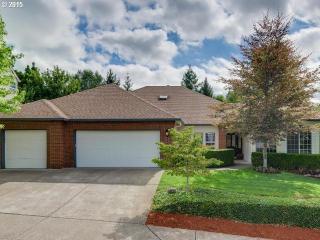 3824 Brookview Way, Portland, OR 97229-8352