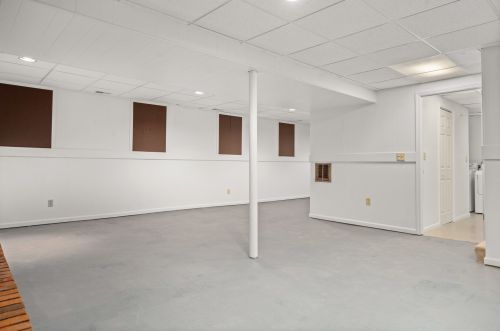 1604 Gingercreek Ct, Sycamore IL 60178-2722 exterior